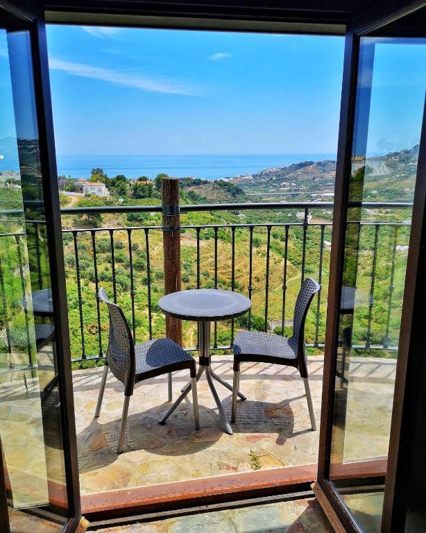 Hacienda Vistamar Bed and Breakfast Frigiliana Exteriör bild